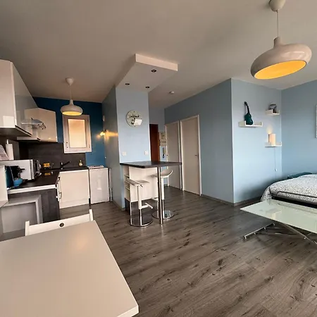 L'azur Cosy Apartamento *
